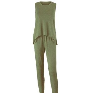 CAbi Playsuit ✨NWOT✨